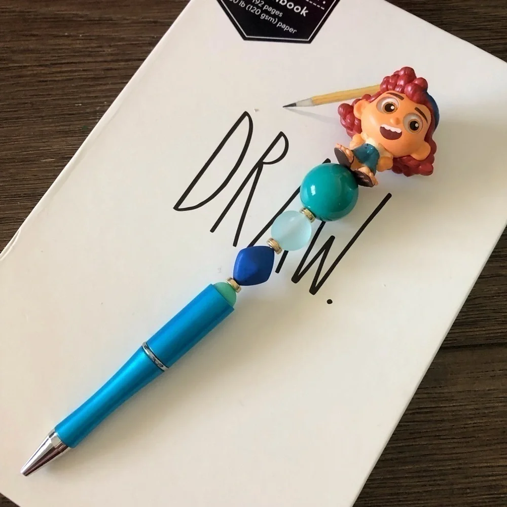 Disney Doorables: Luca: Giulia Marcovaldo handmade beaded pen